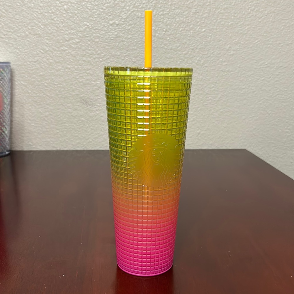 Starbucks Lemon Prism Spray Pink Gradient Ombre Summer 2022 Venti Tumbler 24 oz.